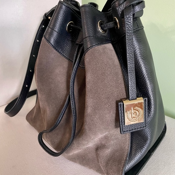 Bugatti Leather Crossbody Bucket Bag - Picture 2 of 6